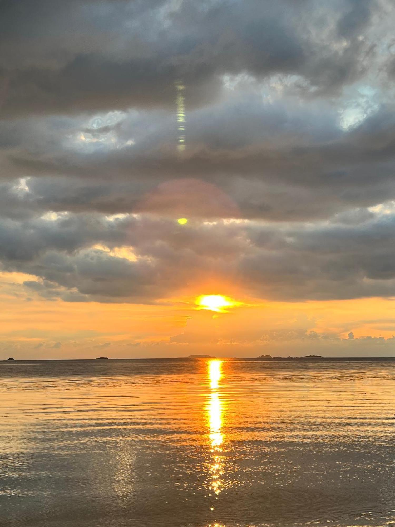 Alam Indah Beach Resort Busuanga Zewnętrze zdjęcie